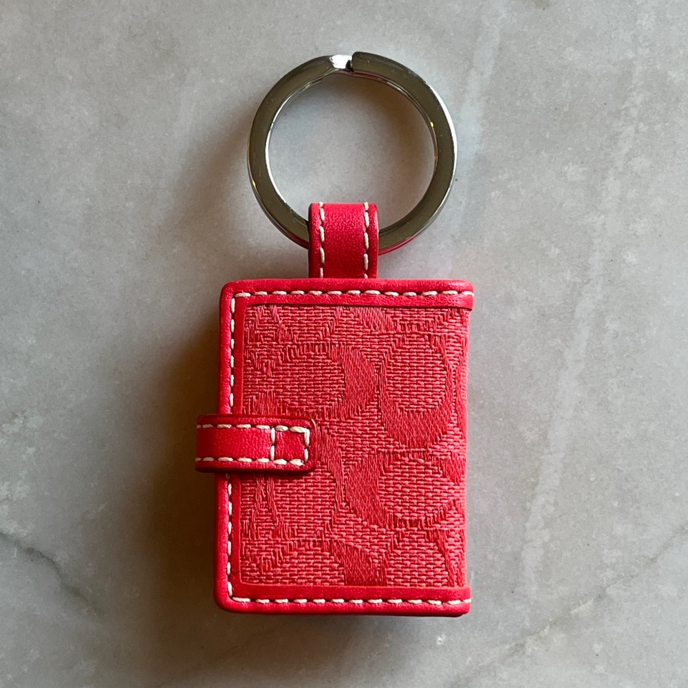 Coach Picture Frame Keychain - Picture 2 of 3